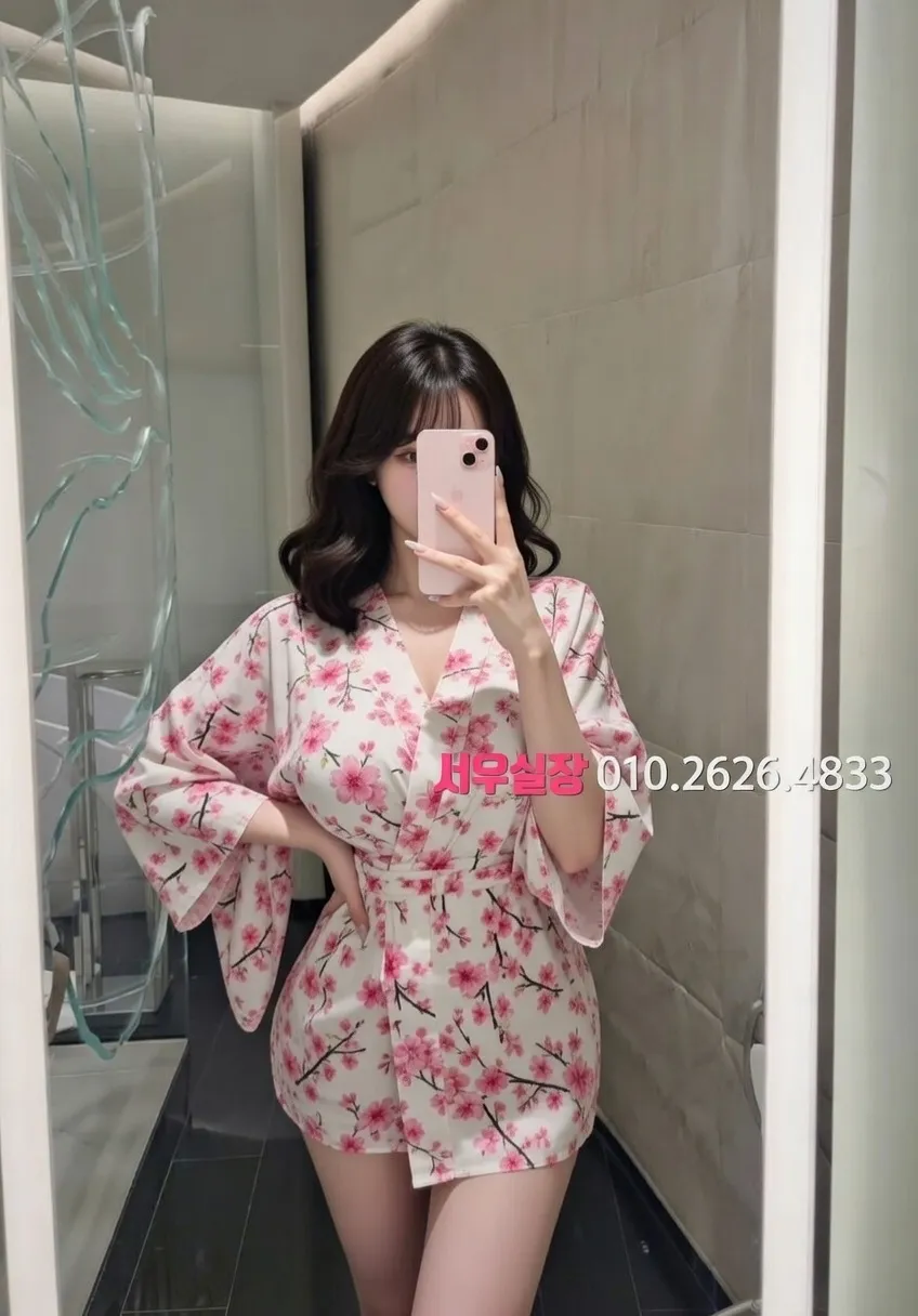 오산 다국적노래방 프리미엄 라인업 2번 프로필